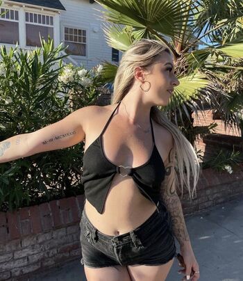 Full leaked Mkxxxxx private photo