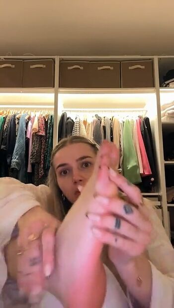 Full leaked Mllexchloe private photo