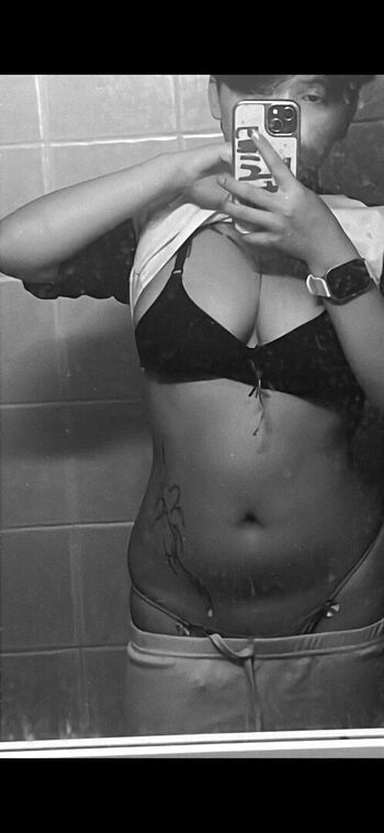 Full leaked Mncs mumi private photo