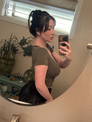 Full leaked Mo mo private onlyfans photo