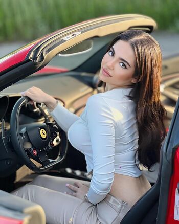 Full leaked Mobina private photo