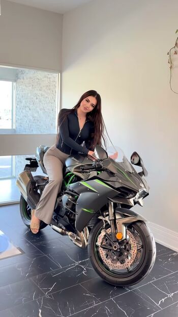 Full leaked Mobina private photo