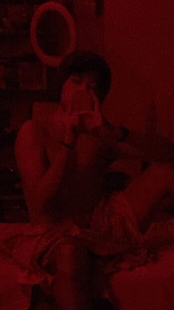 Full leaked Mocchimoshi private onlyfans photo