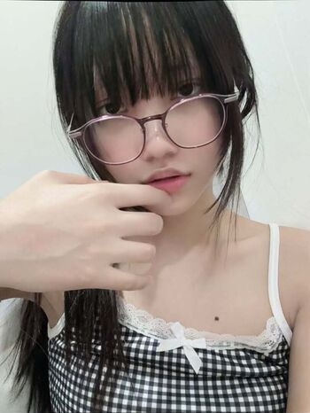 Full leaked Mochimochi nn page private onlyfans photo