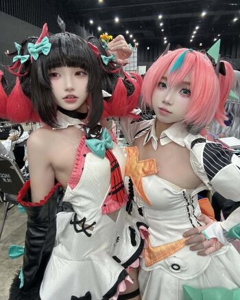 Full leaked Mochimochi nn page private photo