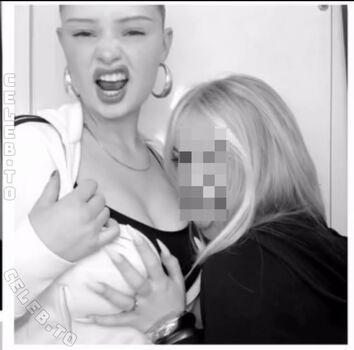 Full leaked Moechtegernmieze private onlyfans photo