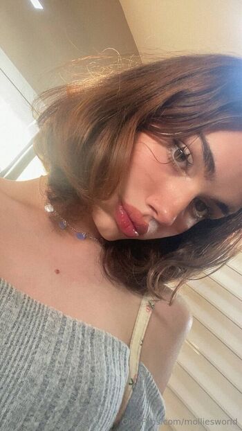 Full leaked Molliesworld private onlyfans photo