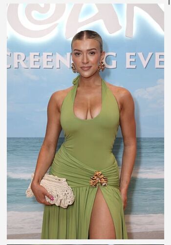 Full leaked Molly marsh private photo