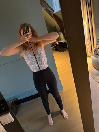 Full leaked Molly quinn private onlyfans photo