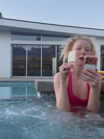 Molly Quinn