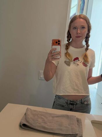 Full leaked Molly quinn private photo
