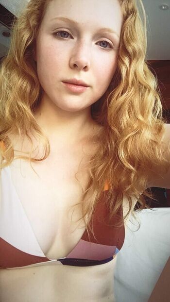 Full leaked Molly quinn private photo