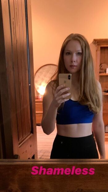 Full leaked Molly quinn private photo