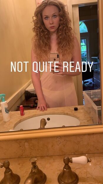 Full leaked Molly quinn private photo