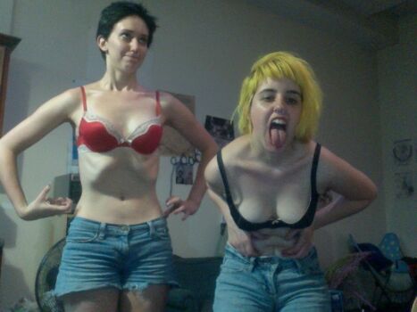 Full leaked Molly soda private photo