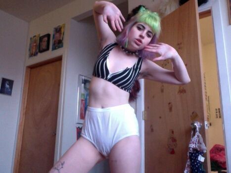 Full leaked Molly soda private photo
