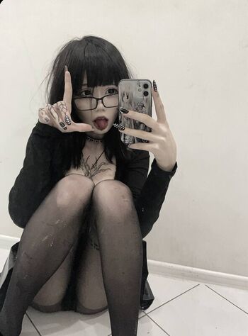 Full leaked Mollyesha private photo