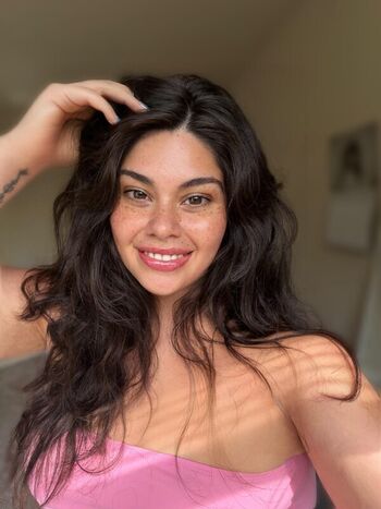 Full leaked Mollyzedolly private photo