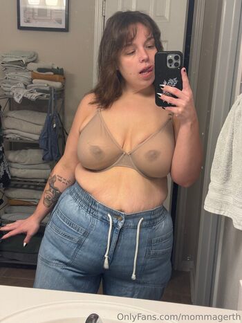 Full leaked Mommagerth page private onlyfans photo