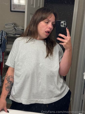 Full leaked Mommagerth page private onlyfans photo