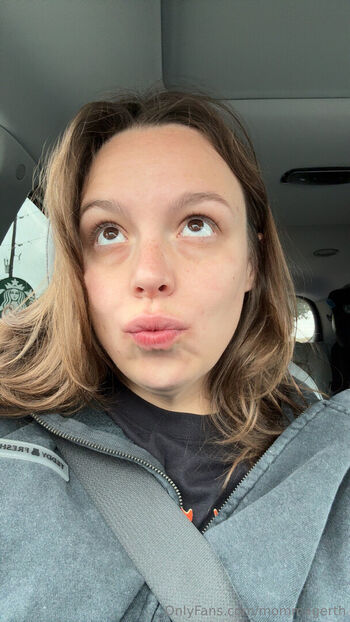 Full leaked Mommagerth page private onlyfans photo