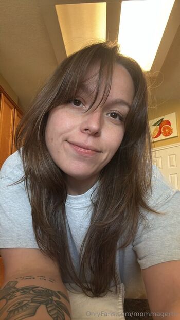 Full leaked Mommagerth private onlyfans photo