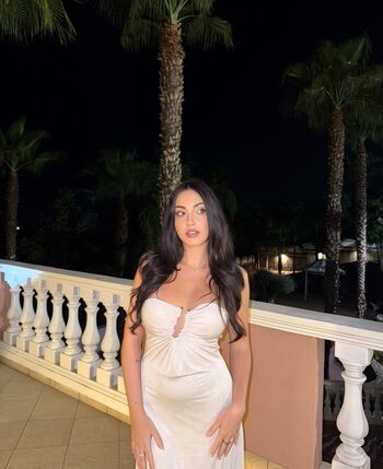 Full leaked Mona schon monashon private onlyfans photo