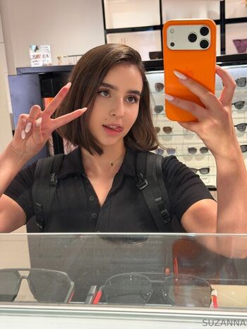 Full leaked Monamity page private photo