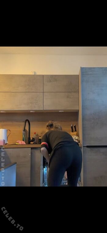 Full leaked Mondwika private onlyfans photo