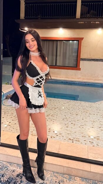 Full leaked Moni charlton private onlyfans photo