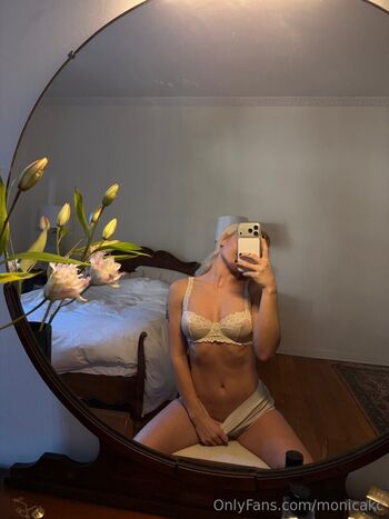 Full leaked Monica corgan private onlyfans photo