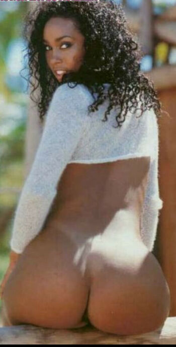 Full leaked Monica renner private photo