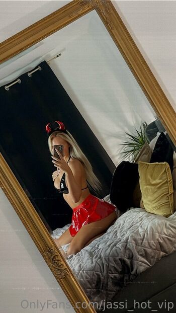 Full leaked Monika wulf private onlyfans photo