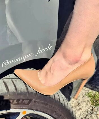 Full leaked Monique regnum private onlyfans photo