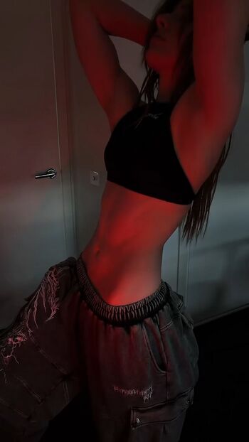Full leaked Monique van den bogart private photo