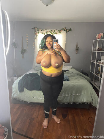 Full leaked Moodybb private photo