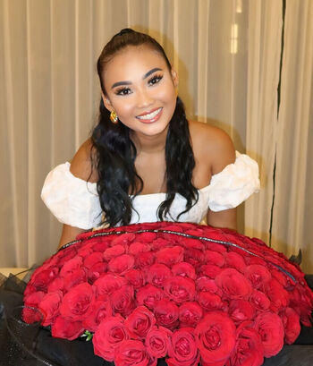 Full leaked Mooi van darya private onlyfans photo