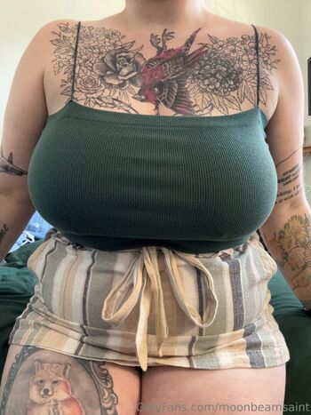 Full leaked Moonbeamsaint private photo