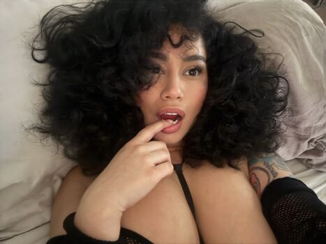 Full leaked Moonformation private onlyfans photo