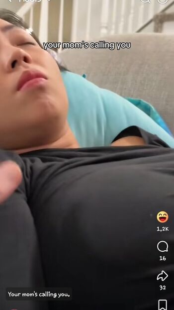 Moontellthat