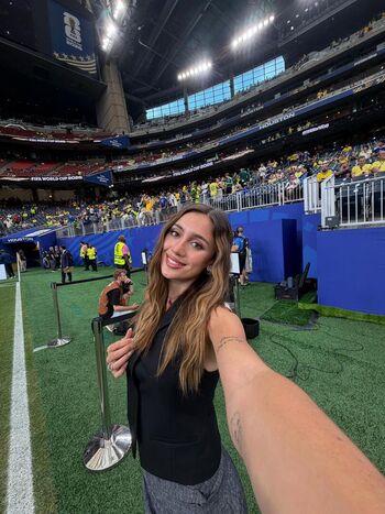 Full leaked Morena beltran private photo