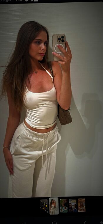 Full leaked Morgane renard private photo