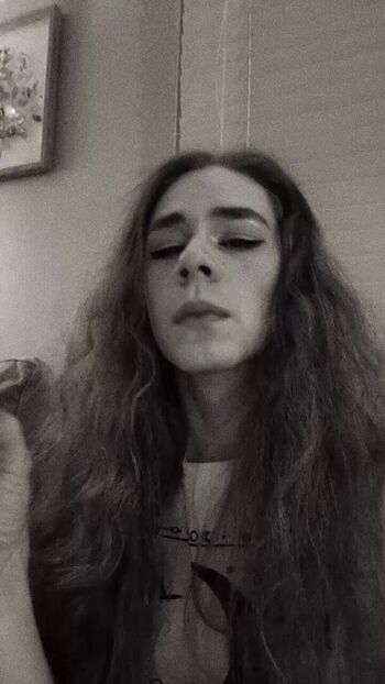 Full leaked Mossyfernoak private photo