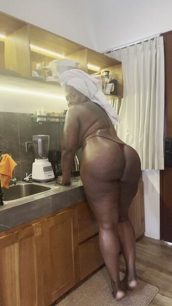 Full leaked Mothegoddess private photo