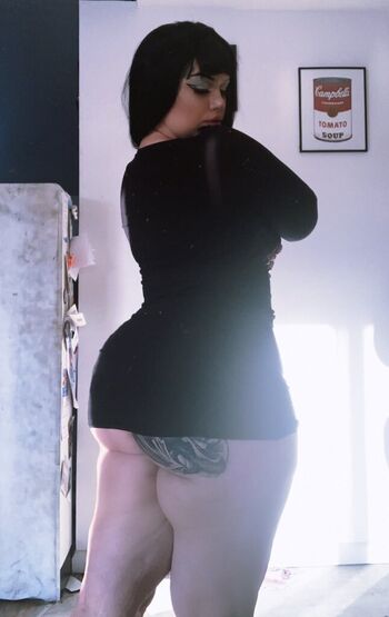 Full leaked Mothervamp private onlyfans photo