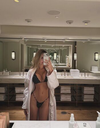 Full leaked Mrl alx  page private onlyfans photo