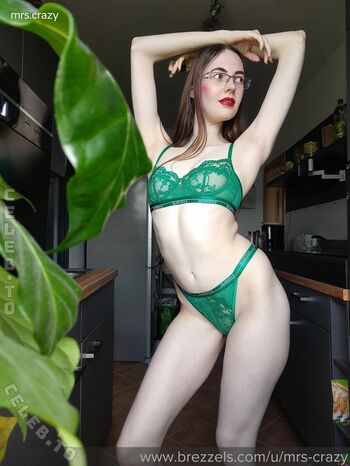 Full leaked Mrs crazy page private onlyfans photo