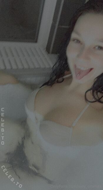 Full leaked Mrs emmax private onlyfans photo