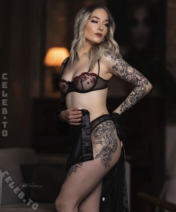 Full leaked Mrs mineee private photo