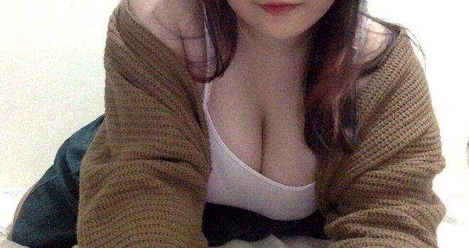 Full leaked Mrspixelfly private photo